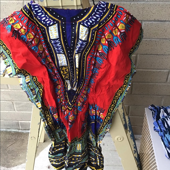 Colourful Ghanaian dress - Picture 4 of 4